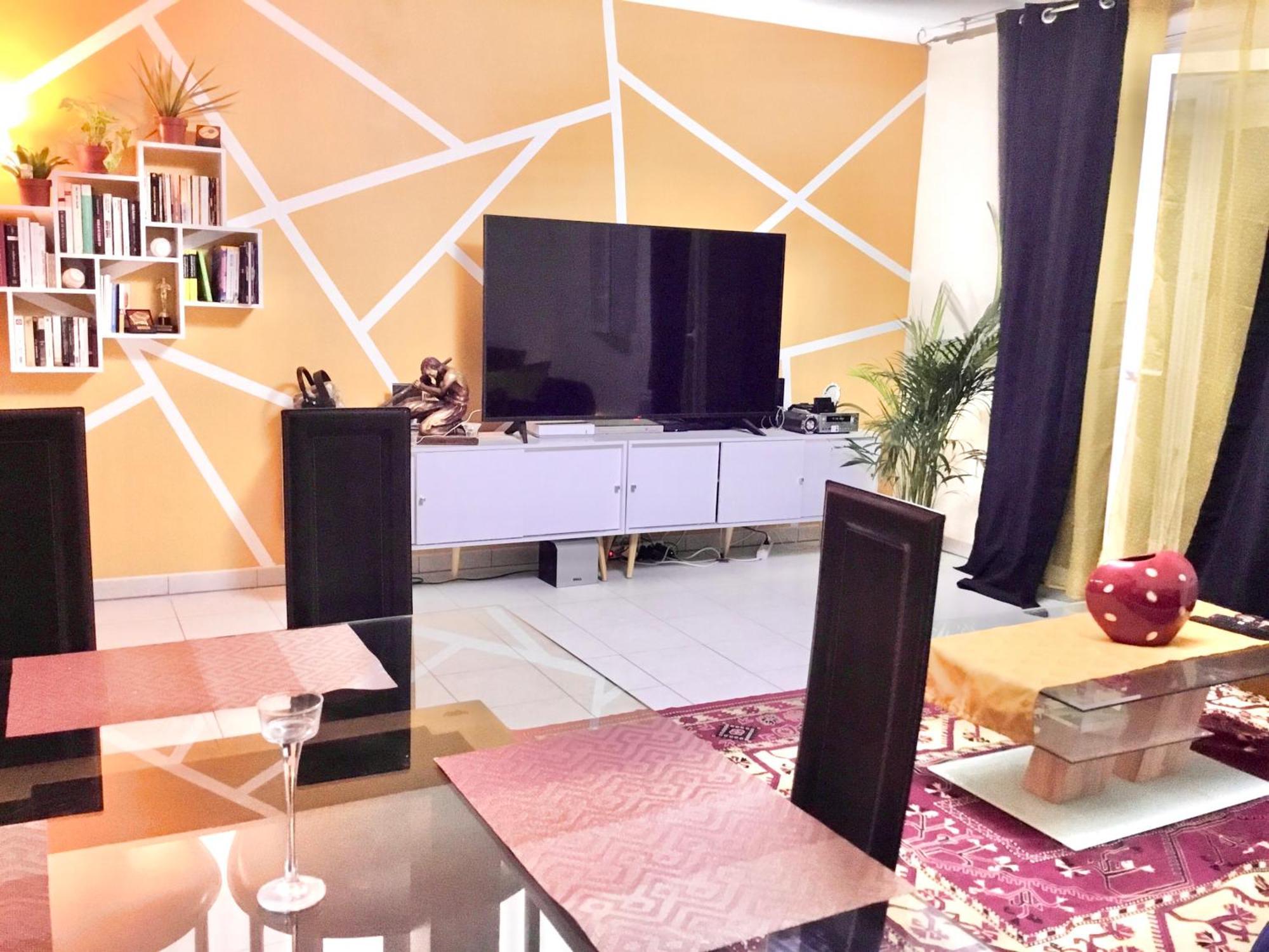 T2 Velodrome Prado Apartment Marseilles
